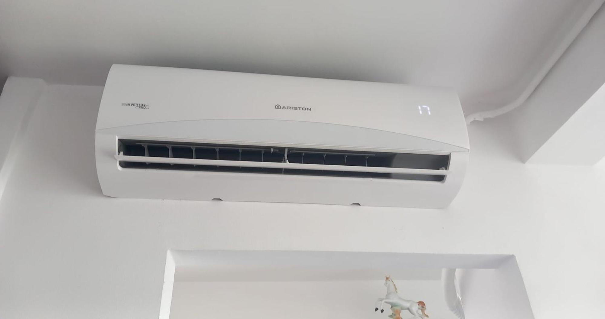 Lovely 1 Bedroom Near Arena Nationala With Ac And Free Street Parking Bukarest Exterior foto